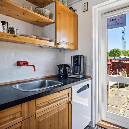 2 Bedroom Beautiful In Dom wakacyjny Ebeltoft