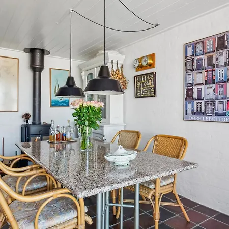 2 Bedroom Beautiful In * Ebeltoft