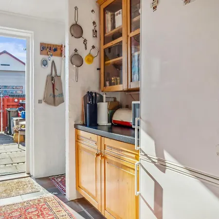 2 Bedroom Beautiful In